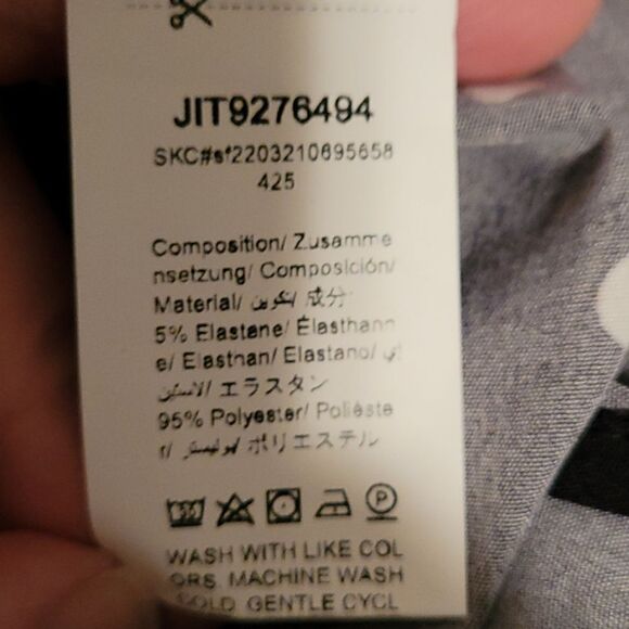 Emery Rose spotted shark bite hem top - Picture 5 of 5